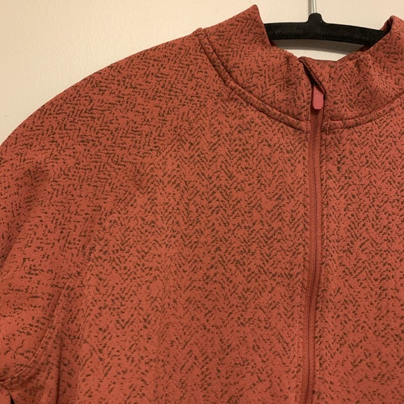 Rest Less Cropped Half Zip - Picture 3 of 5